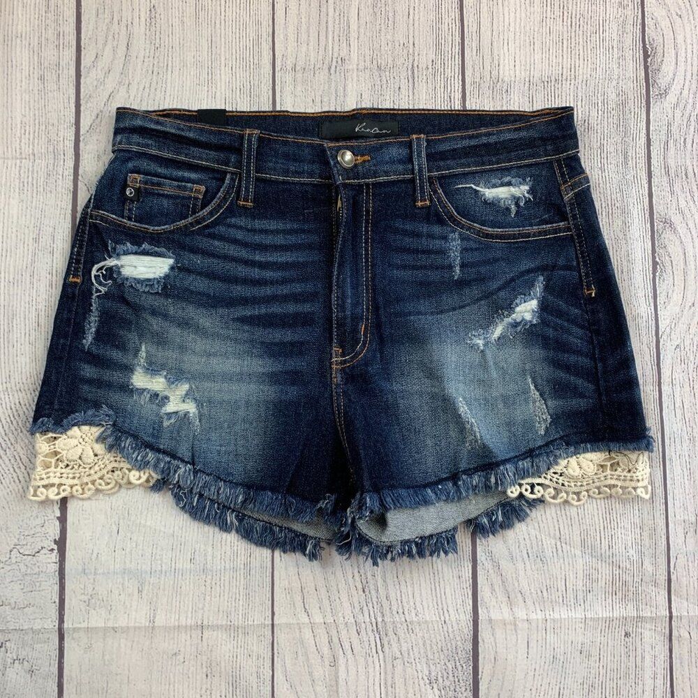 KanCan Jean Shorts sz 28 Inseam 2" Stretch Embroidered Design High Rise